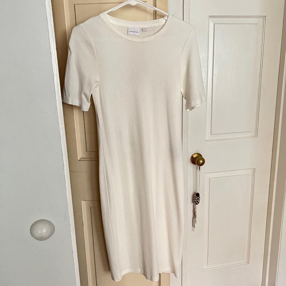 Knee Length White Bodycon dress